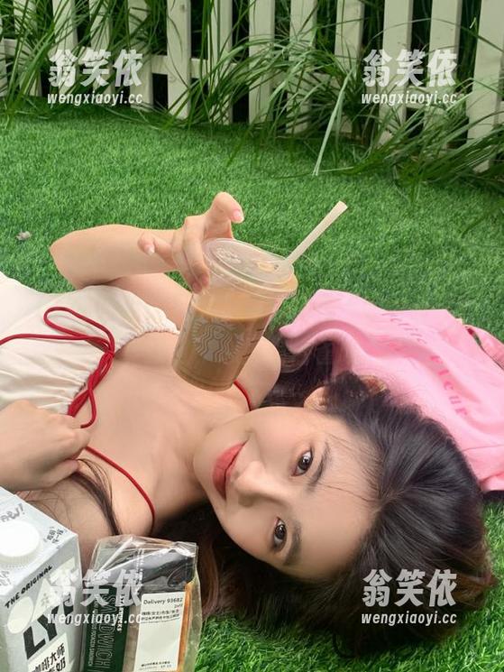 17 而我,只想静静等待在“www.17”入口,心里偷偷雀跃。