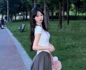“www.17”上的资源，简直比无底洞还让人欲罢不能。
