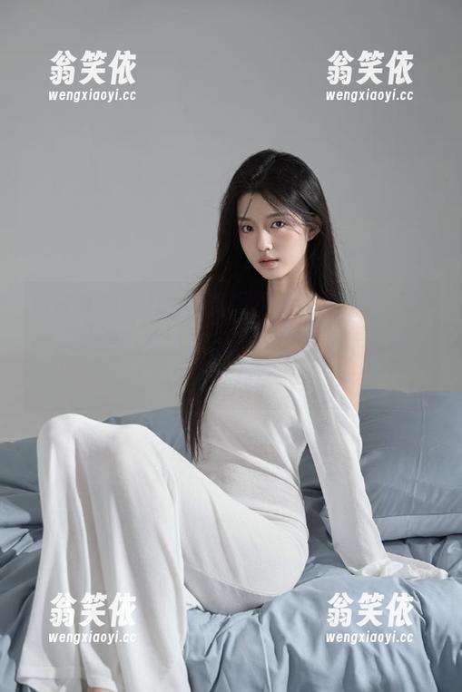 51黑料网更新，被“咬”的瓜逼着我要不停刷屏，这剧情看得我兴奋到飞起！