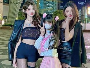 观看“www.fuli24.lv”，简直就是在跟好友分享八卦，简直是表演相声的现场。