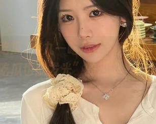 在九一吃瓜登录后，居然看到了“吃瓜也能发光”的热议，神奇吧？