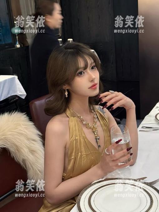 视频流转间，五一吃瓜官网疯狂升级，胸口有种说不出的期待感！