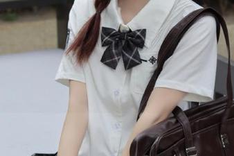 只要点开五一吃瓜入口，今日吃瓜时间就开启了！