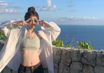 免费吃瓜网，快来登录，连大瓜都被温柔对待了！