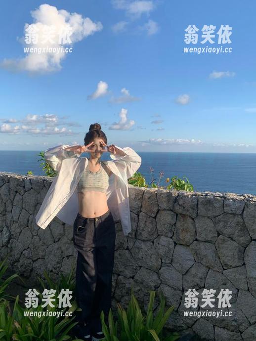 免费吃瓜网，快来登录，连大瓜都被温柔对待了！