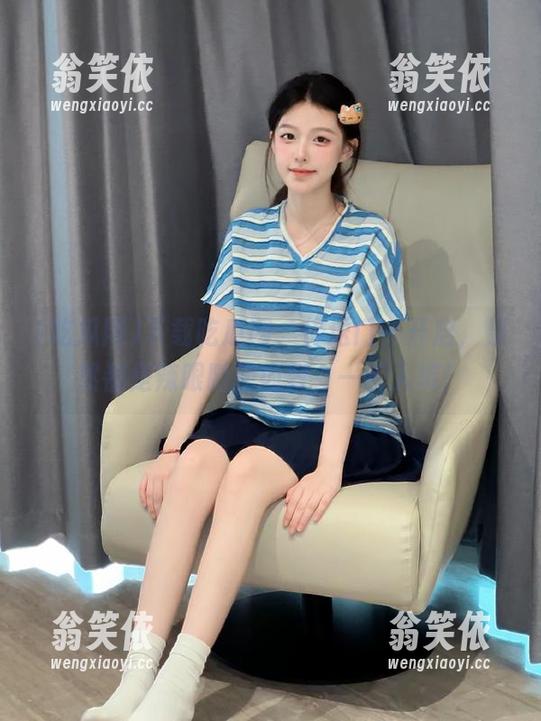 下载吃瓜网，传送门一开启，果然都是辣眼睛的内容，一步入坑！