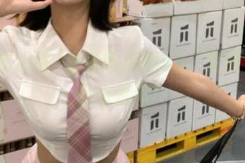 吾爱吃瓜网52，安卓上的八卦杂货铺！