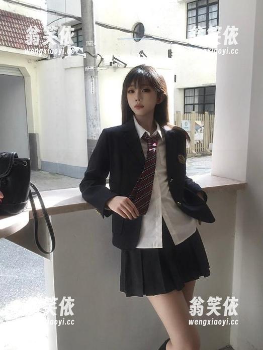 “国产黑料”送你永久的吃瓜心情，建议安静观看哦
