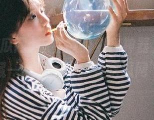 追星族的必备神器，干脆给我收藏一键直达“我要吃瓜网”吧！