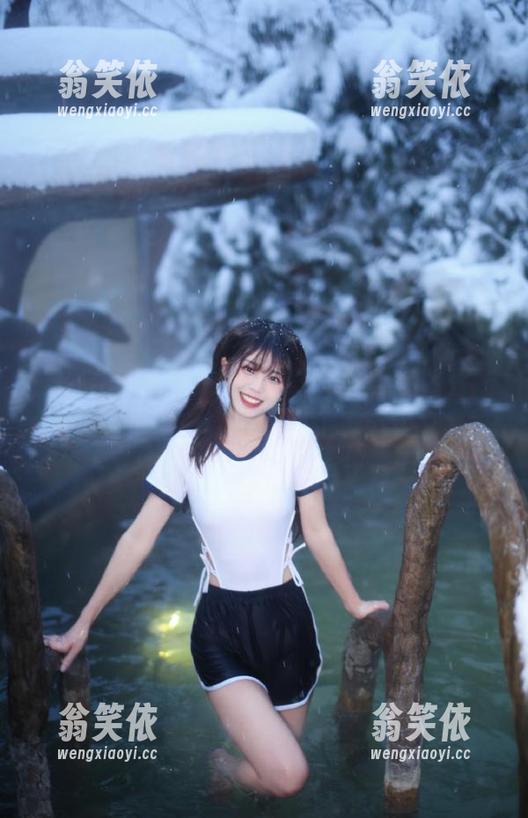 免费黑料不打烊，每晚豆瓣评论里那点惊心动魄的“夜话”。