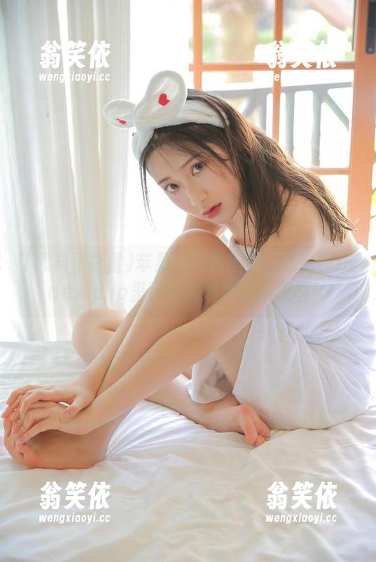 苹果也玩转黑料正能量？index.php里已经藏满鸡汤和荒唐！