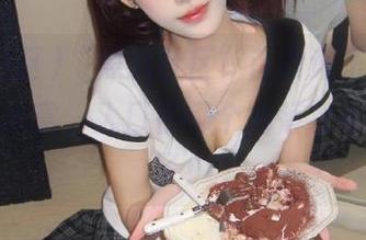 “黑料社区”首页逛了半天，内容太丰富，入口在哪个角落我都不记得了！