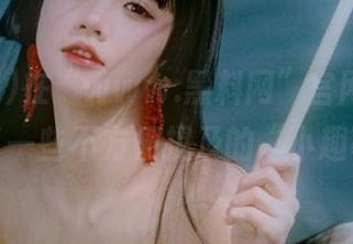 在“www.黑料网”官网，我发现了一些不方便提及的“小趣事”