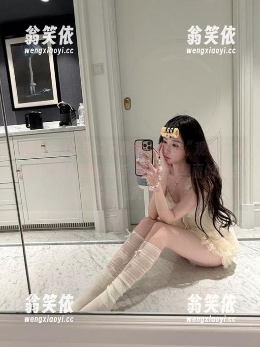 黑料网 兰色的下载界面,边“观看”hlwbet黑料网的更新,边幻想里面的瓜会有多好,沉迷了?