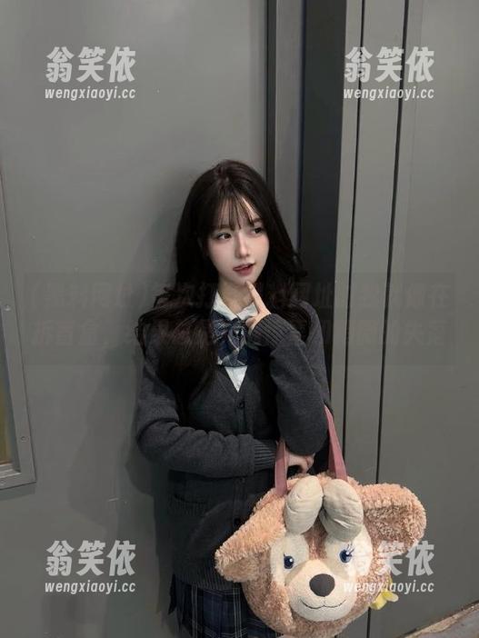 每次打开黑料网址时我就像在拆盲盒，结果总是充满惊喜和稍微的失落
